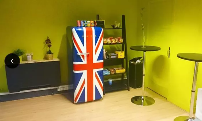 Jeu en groupe: résoudre les énigmes pour s'évader!