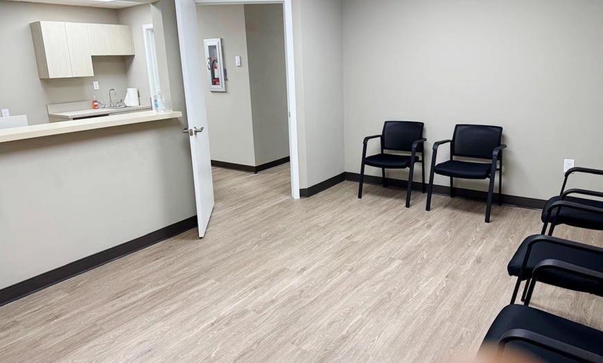 Image 7: Consult, Ultrasound, Vein Removal Injection (10cc) for a 2x2 Area