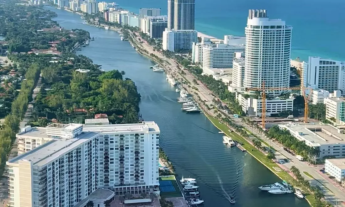 Helicopter Ride for 2 or 3 Over Miami or 60-Minute Romantic Tour for 2