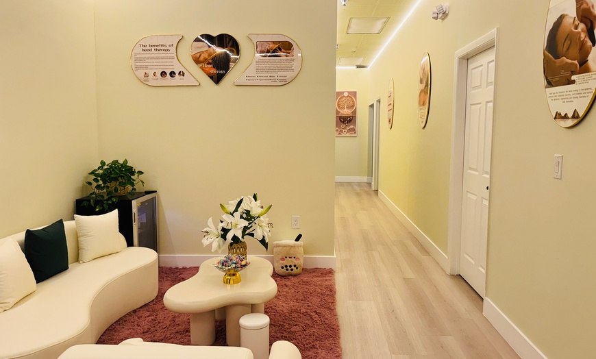 Image 4: Rejuvenating Head Spa & Aromatherapy Experiences at Yi Spa