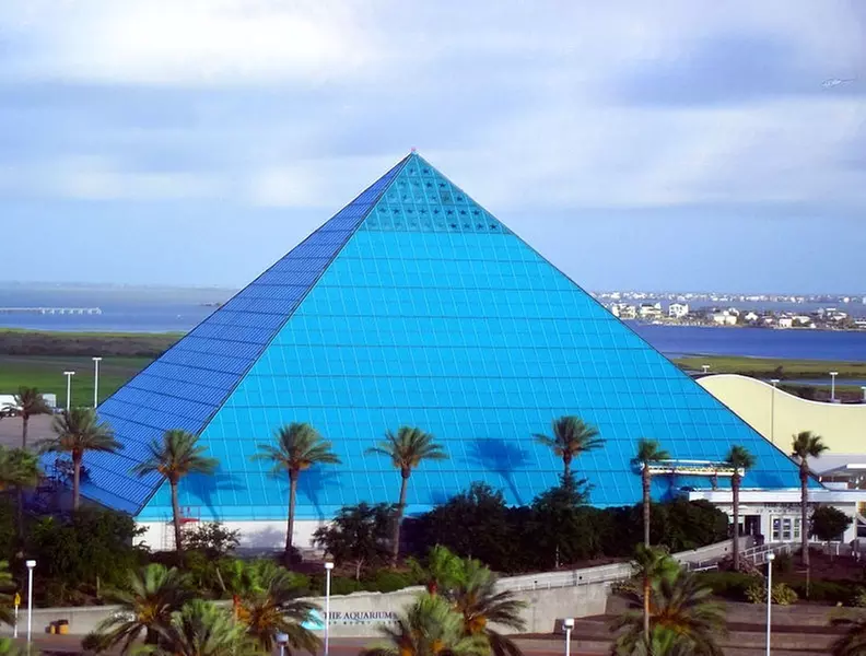 Member Pricing: Coastal Galveston Resort, includes Value Pass
