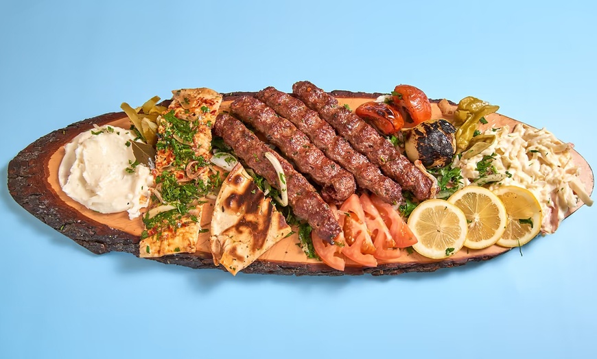 Image 2: Schawarma-Hähnchen-Rolle oder Mix-Grill-Teller für 1 - 4 Personen