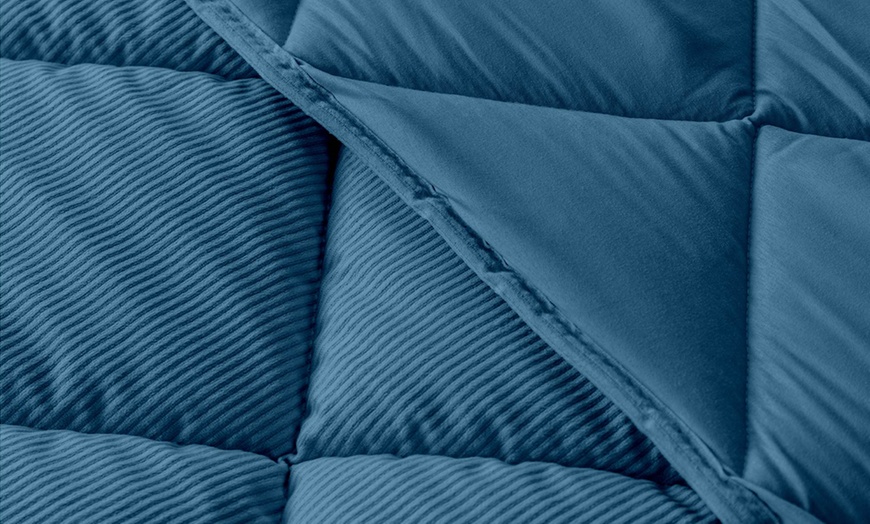 Image 21: Fluwelen sprei