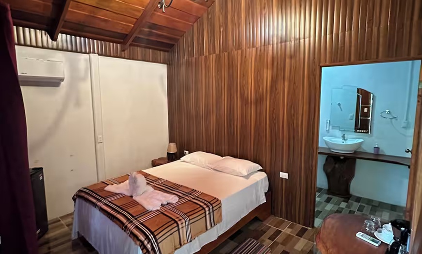 Image 10: ✈ 6-Nt Costa Rica Volcano and Beach Trip w/Air, Car from Travel by Jen