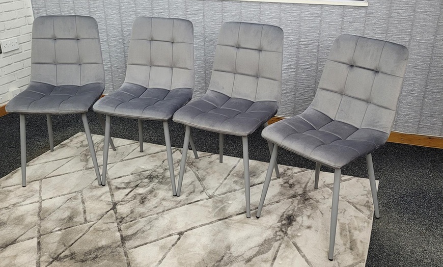 Image 4: Round Clear Glass Dining Table with Chrome Legs and Four Velvet Chairs