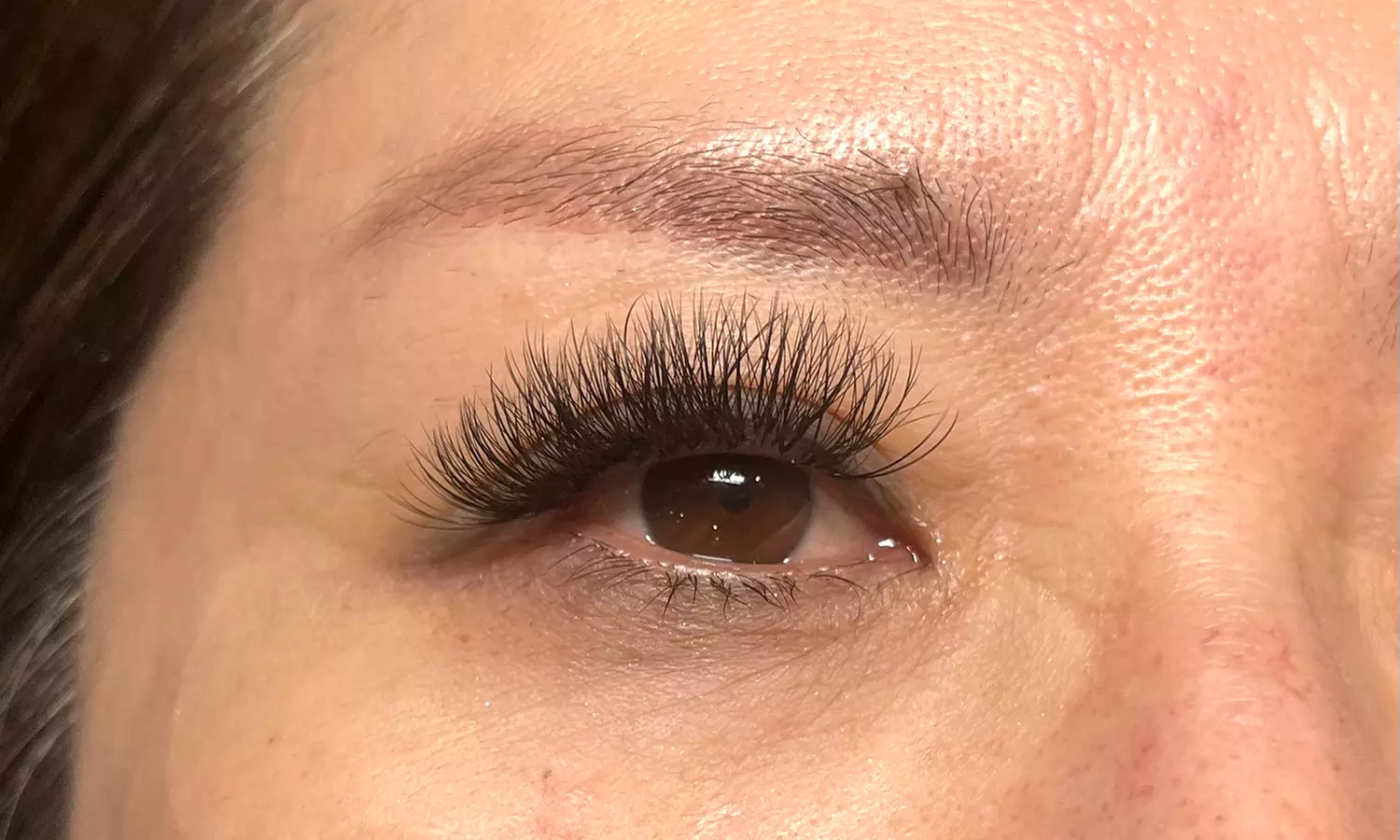 LED Classic or Volume/Hybrid Full set Extensions for Long Wear