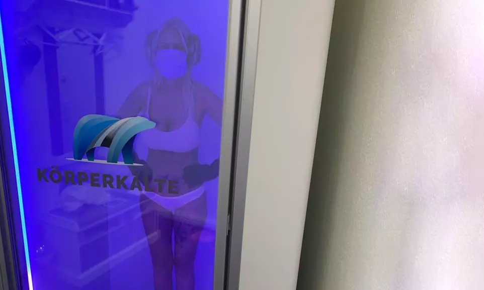 Kältekammer-Behandlung