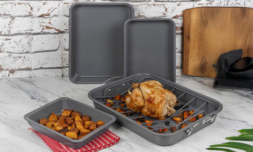 Image 1: Homiu 5-Piece Roasting and Baking Tray Set