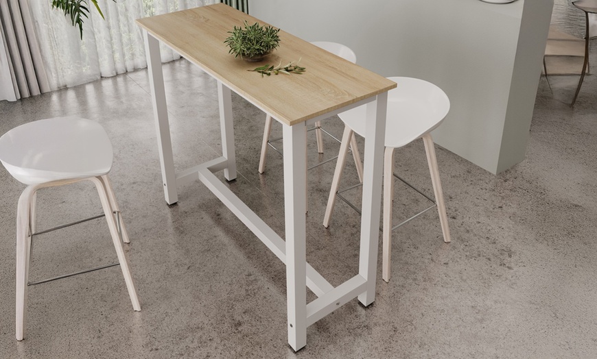 Image 4: Mesa alta, práctica y estética para espacios pequeños