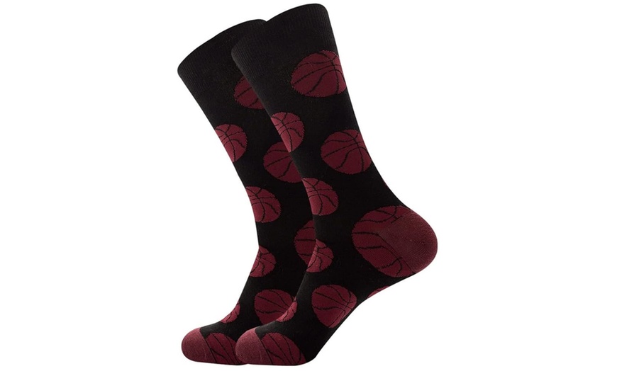 Image 6: 1, 5 oder 10 Paare lustige Herren-Socken mit Ball-Motiv