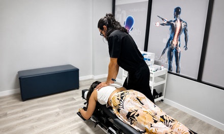 Chiropractic Patient Consultation, Exam, Therapy & Adjustment - Max Chiropractic Center