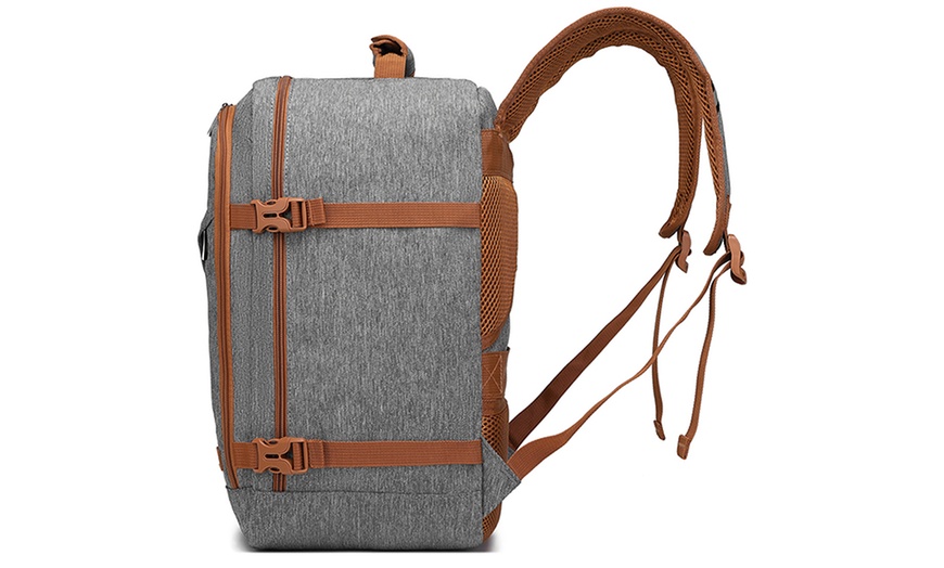 Image 18: Rugzak voor je handbagage tijdens het reizen