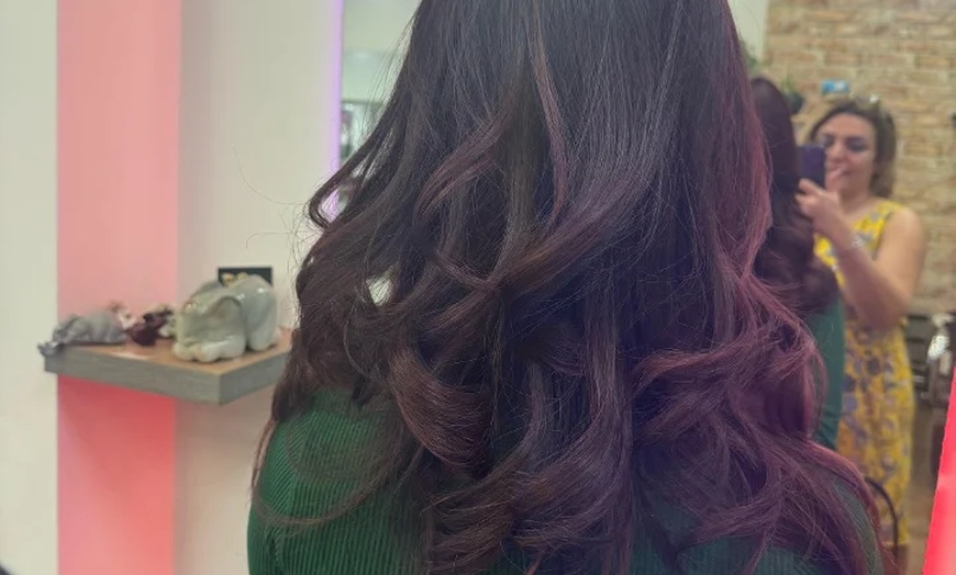 Image 12: Up to 55% Off on Salon - Hair Colour / Highlights at Bita hair studio