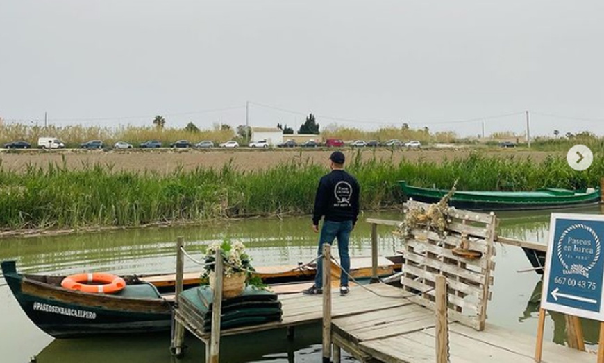 Image 6: Paseo privado en barca para ver la puesta de sol para 2 o 4 personas 