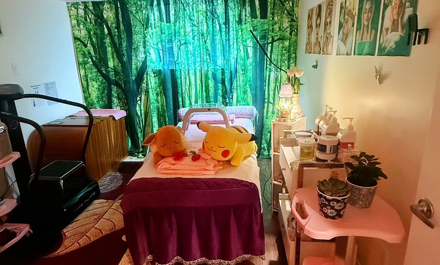 Image 3: Up to 30 Min Swedish Massage + 60 Relaxation Facial & A Glass Red Wine