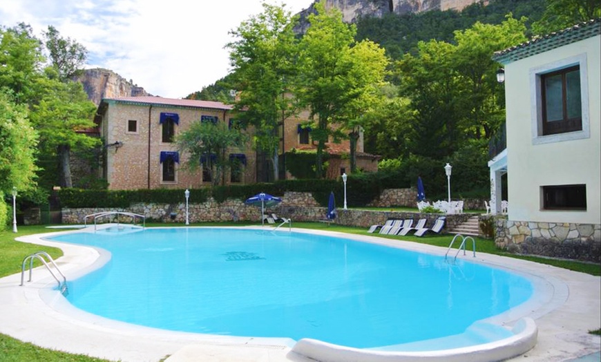 Image 12: Relax en el Real Balneario Solán de Cabras. Cuenca