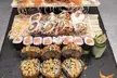 Sushi-Genuss im Großformat: XXL Sushi Platte mit exklusiven Specials für 2 oder 4 Personen (bis 28% sparen) - Second Medium