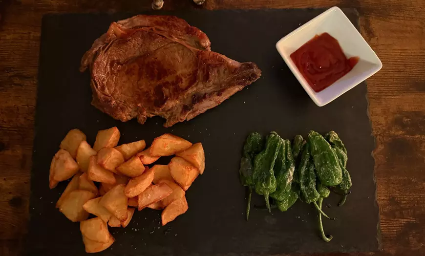 Image 1: Menú mediterráneo clásico o prémium para 2 o 4 personas 