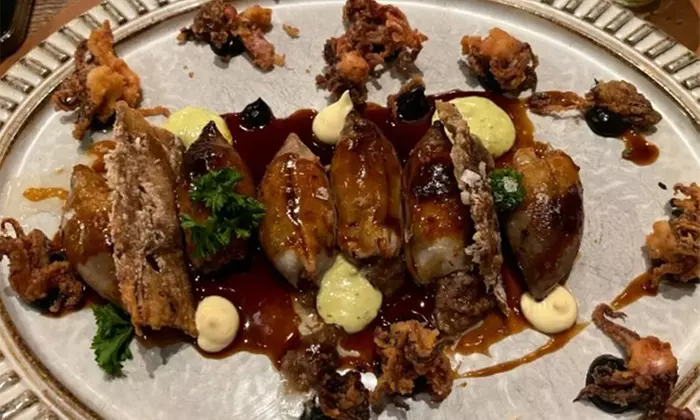 Menú mediterráneo con postre y bebida o botella de vino para 2 o 4