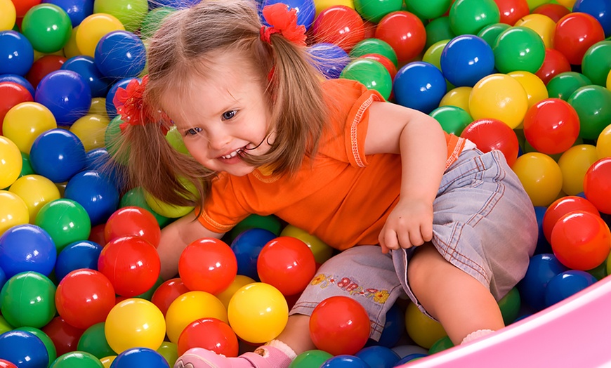 Image 1: Kids Play Centre Entry and Meal