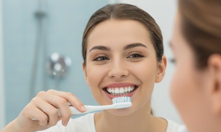 Limpieza bucal con ultrasonidos, fluorización, pulido, revisión y diagnostico - Clínica Dental Atabal R&P