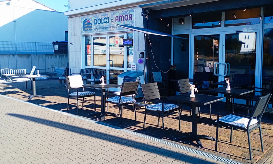 Image 8: Italienisches Frühstück mit Kaffee und Torte für 1-4 Personen