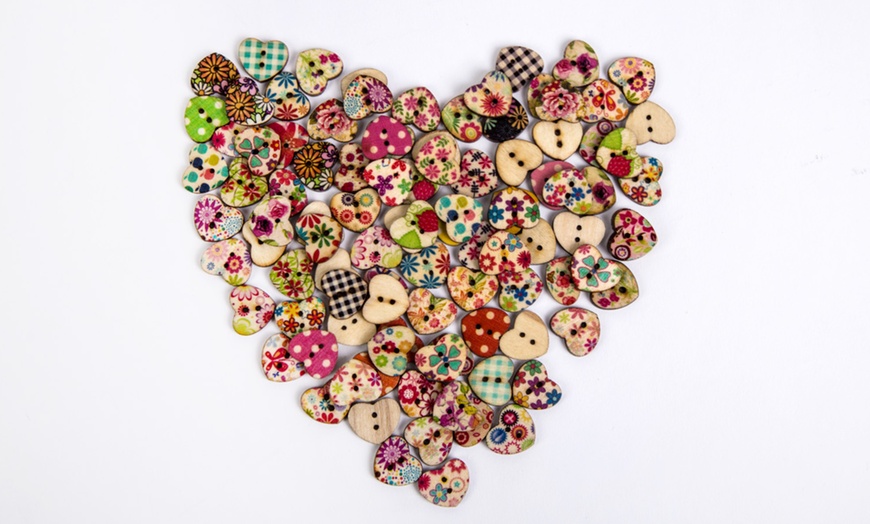 Image 2: 100 Heart Shaped Buttons