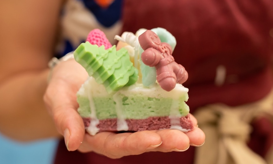 Image 25: Crea tus propias velas - 2 velas durante 3h con bebida 