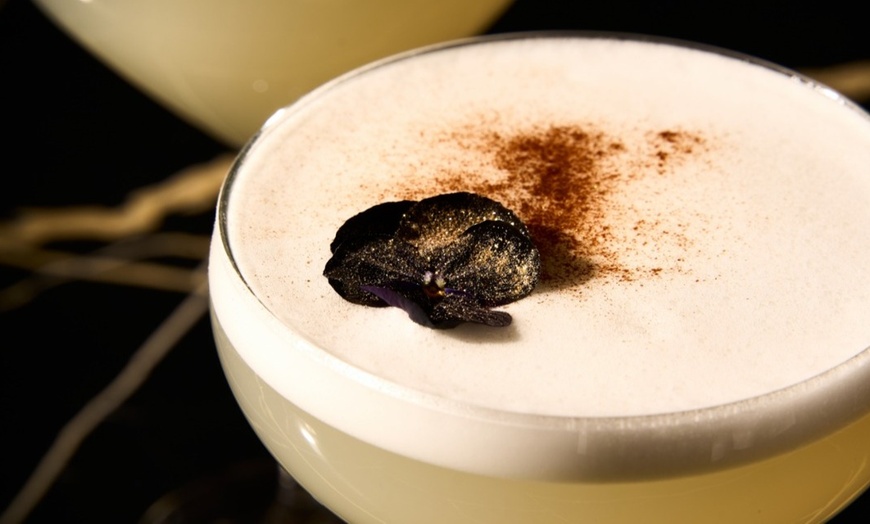 Image 3: 3-Gänge-Überraschungsmenü inkl. Sektempfang für 2 oder 4 Personen