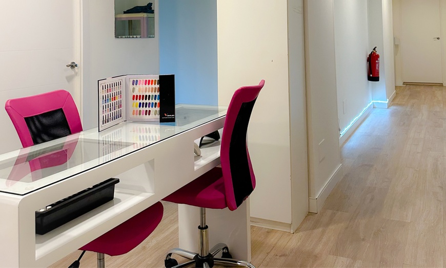 Image 5: Tratamiento remodelante y push up con tecnologia  Electromagnetic