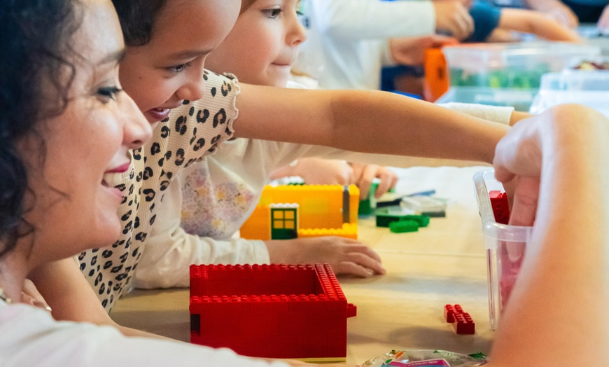Image 11: Session de Bricks Academy ou Family au choix avec Bricks Factory