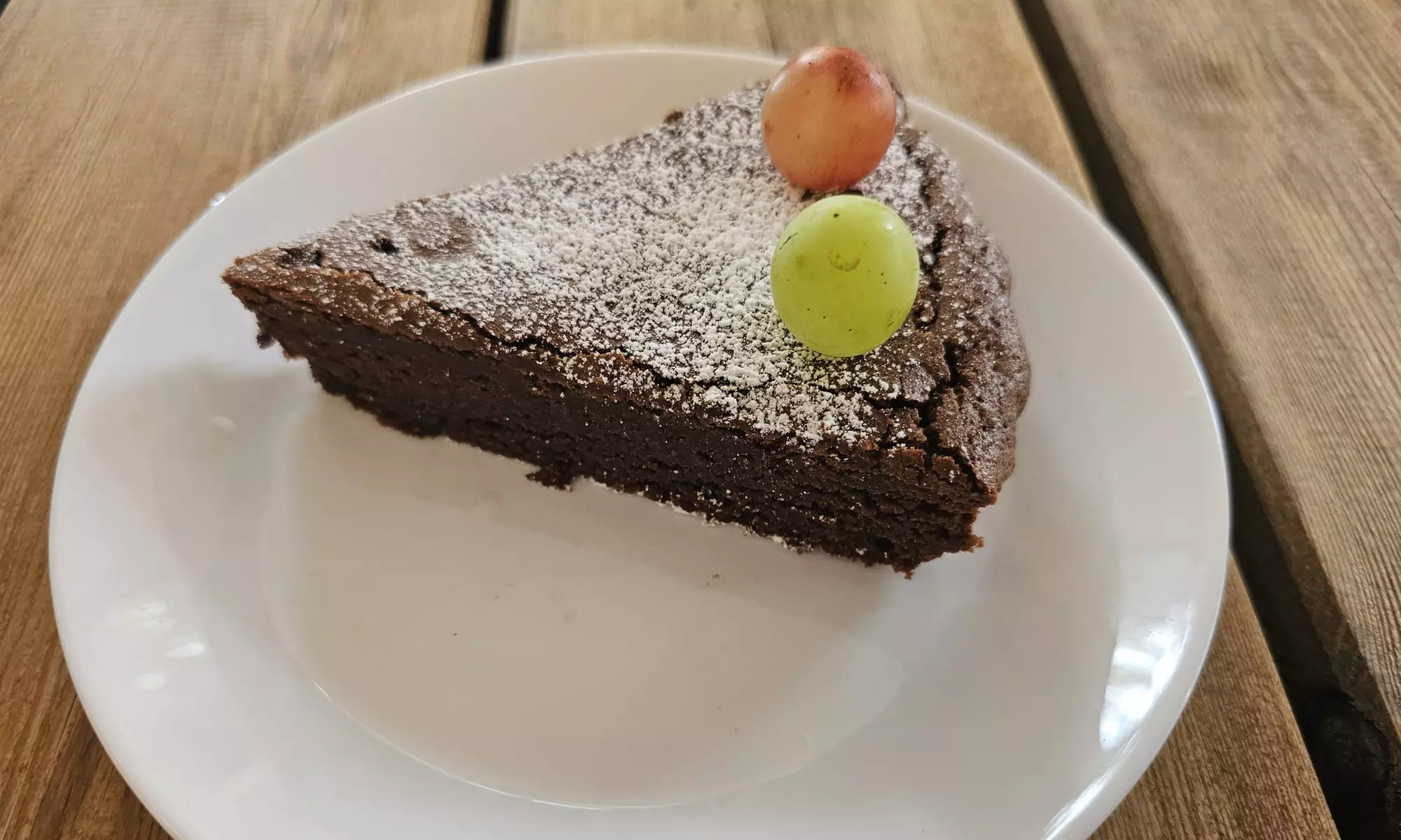 Süße Auszeit: Kuchen & Heißgetränk nach Wahl für 2, 4 oder 6 Personen