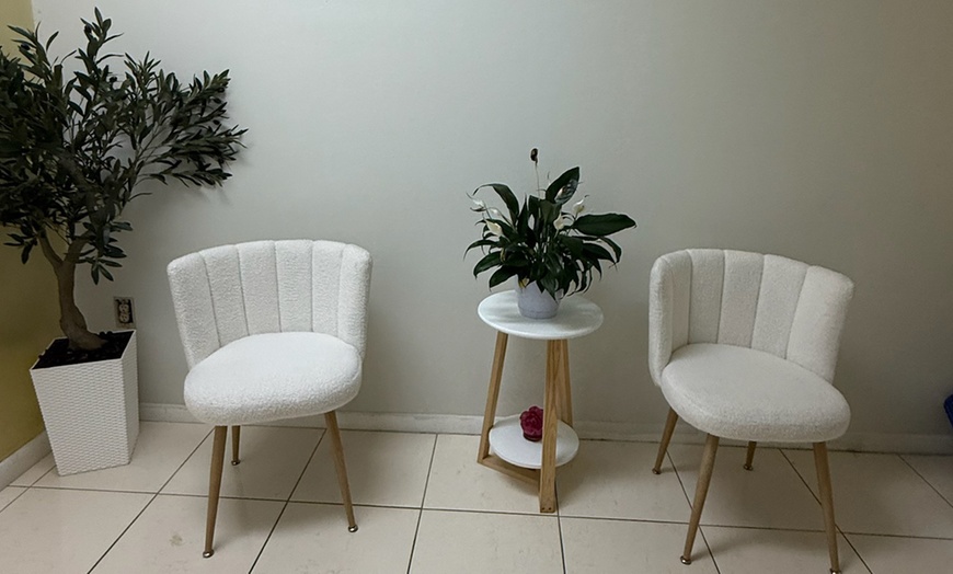 Image 3: 60 or 90-Minute Deep Tissue Massage or Two 60-Minute Sessions