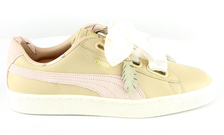 Image 28: Puma Sneakers