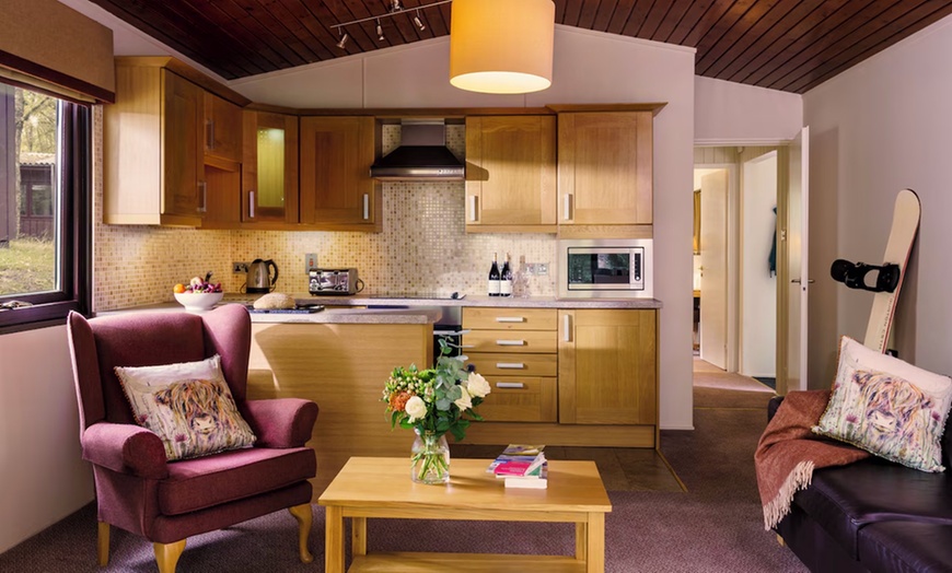 Image 8: Carrbridge: Standard One or Two-Bedroom Cabin for Up to Four People