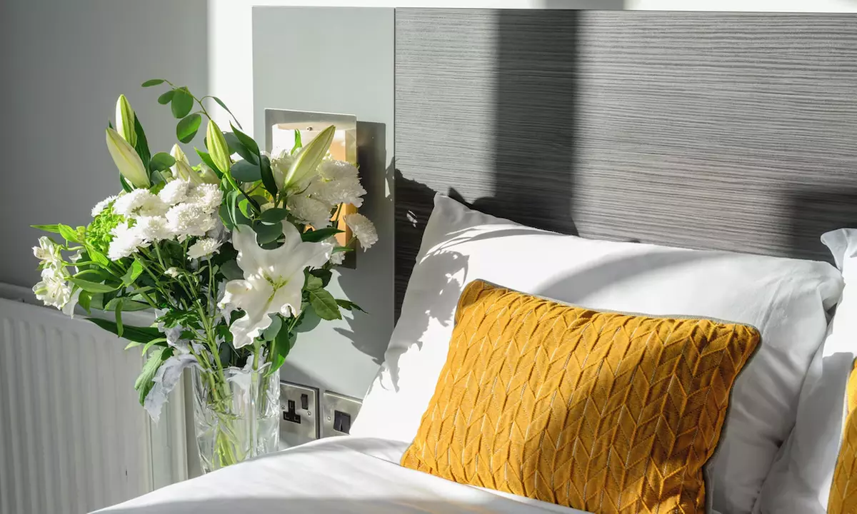 County Wexford: Stay for 2 with Breakfast & Bottle of Prosecco