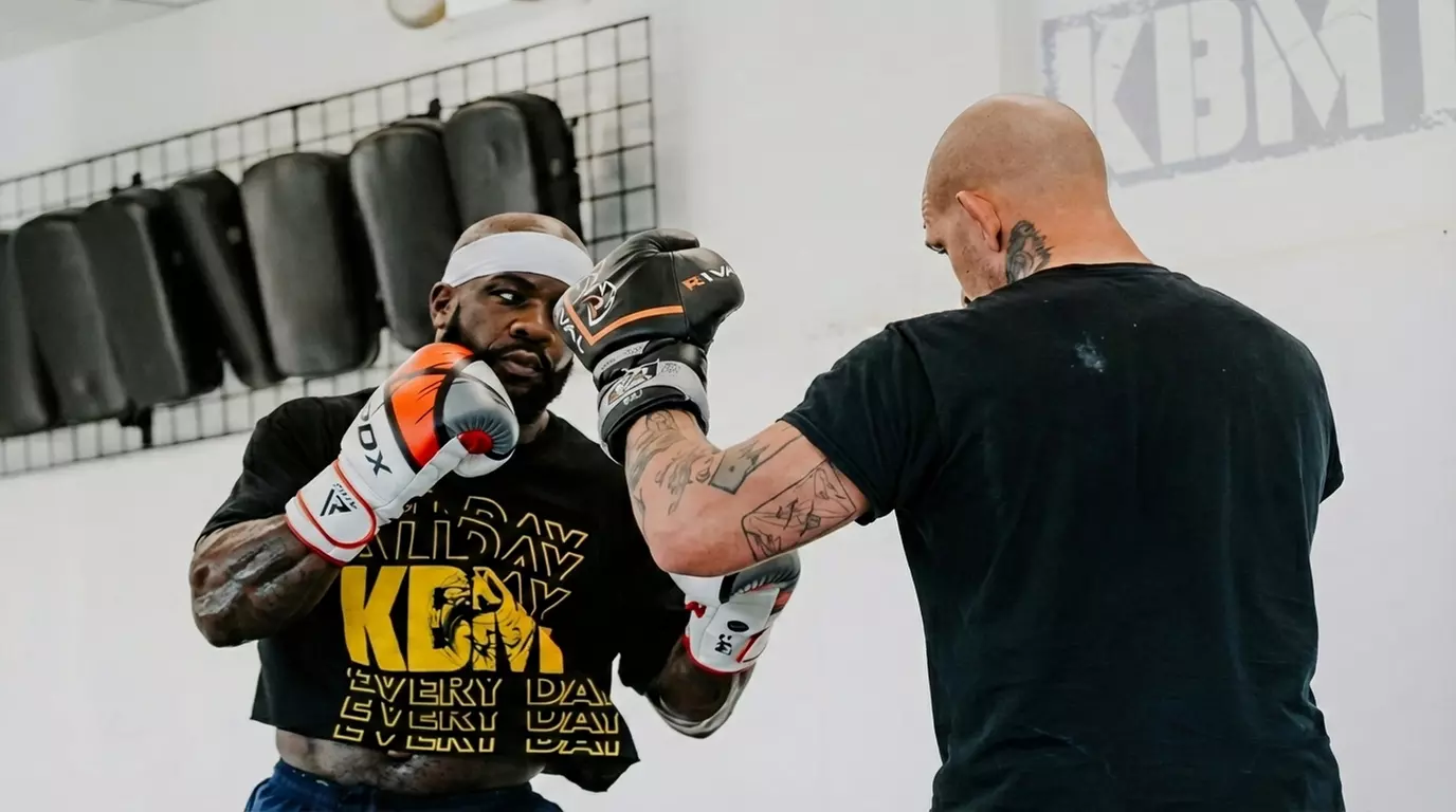 Get Fit with  One or Two Months Unlimited Boxing and Muay Thai at Kru Bruce(Up to 56%Off)