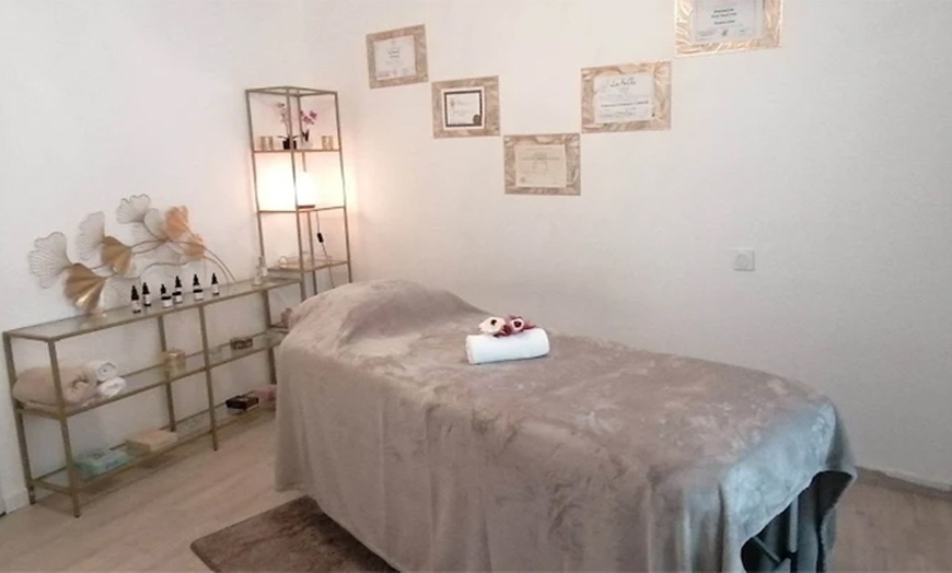 Image 2: Massages bien-être sur-mesure pour femmes