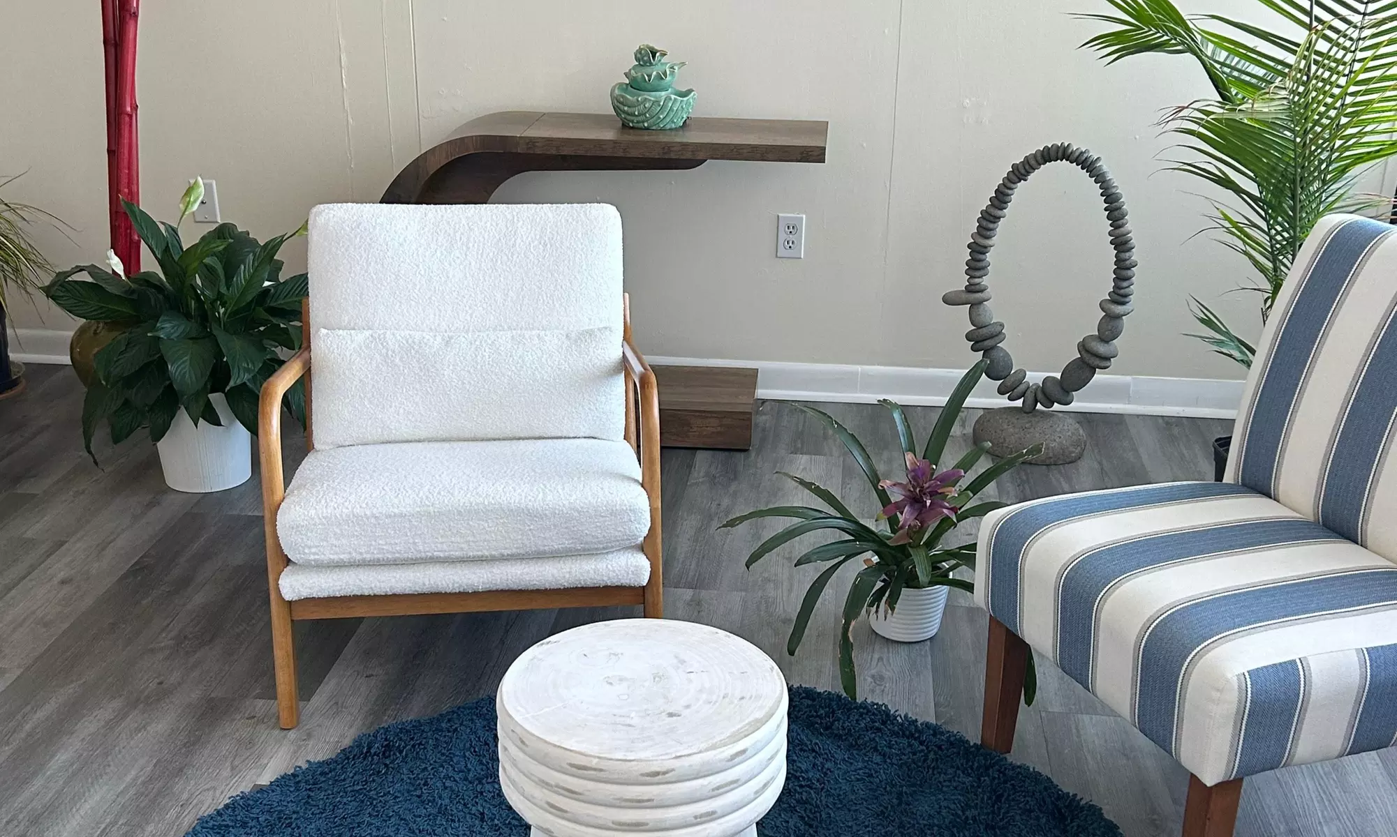 Detox with a gentle colonic cleanse this fall – with massage, aromatherapy, nutrition advice, and wellness gift at Wellness by the Sea
