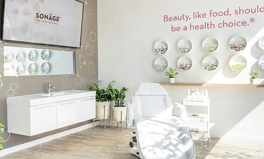 Image 4: Anti-Aging Facial and Hydration for Brighter, Smoother, Glowing Skin