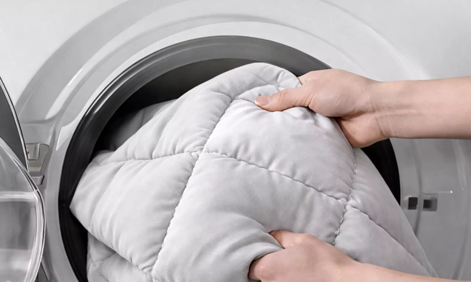 Roll Up Foldable and Portable Mattress Topper