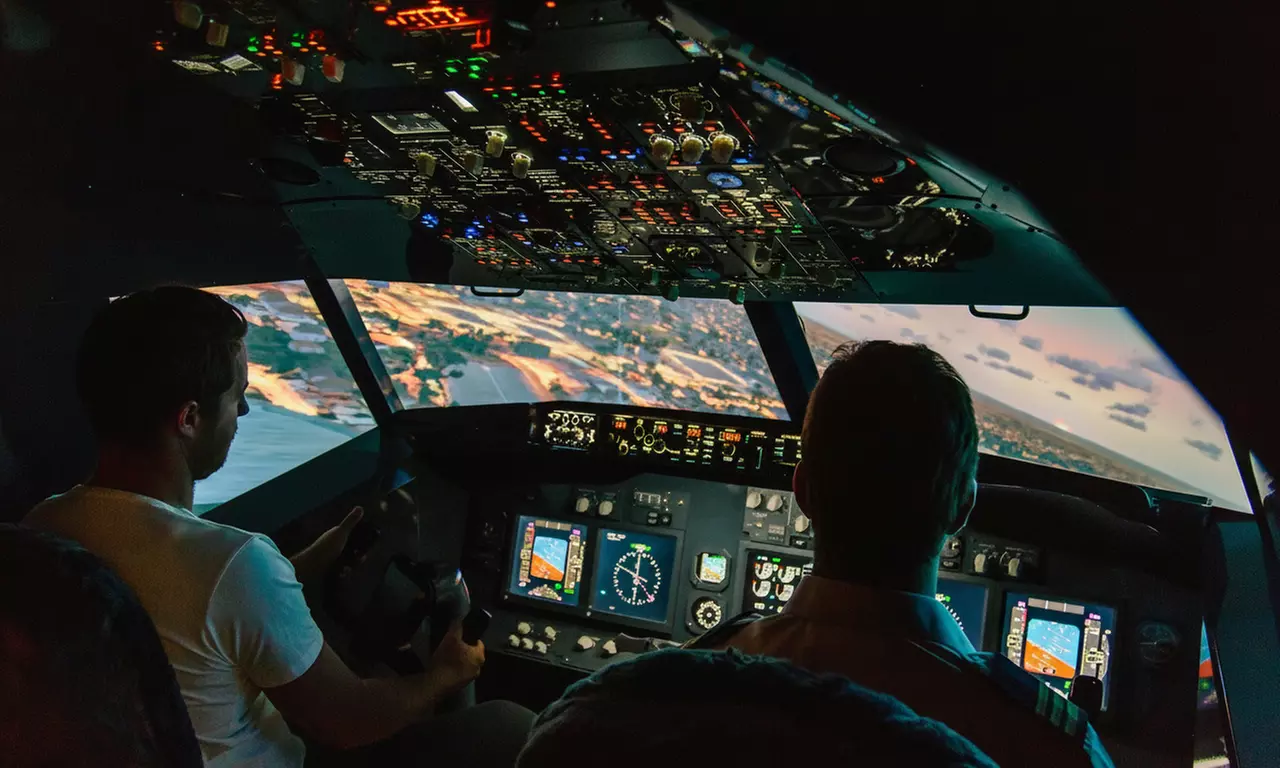 30-, 60- or 90-Minute Jet Flight Simulator Experience for One Person