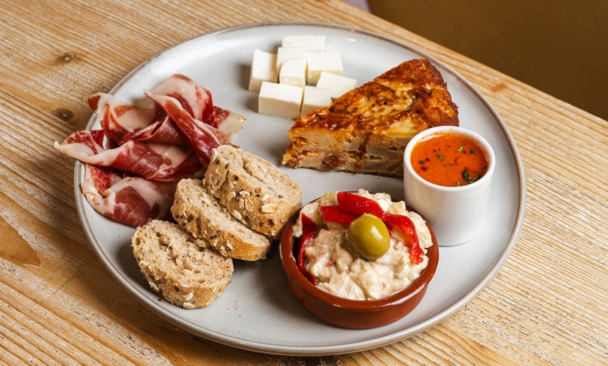 Image 3: Brunch o merienda en 9 o 10 pasos para 2 o 4 y opción a cava o mimosa 