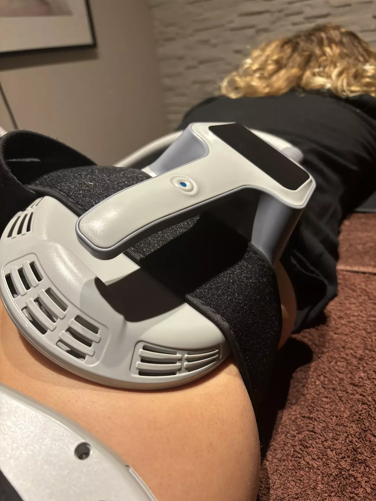 Activa tus músculos y esculpe tu figura con el tratamiento EM-Sculpt