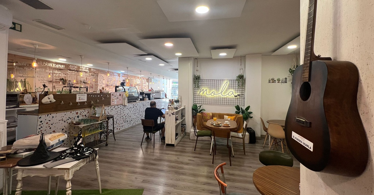 Menú de brunch con bebidas para 2 o 4 personas en Granada