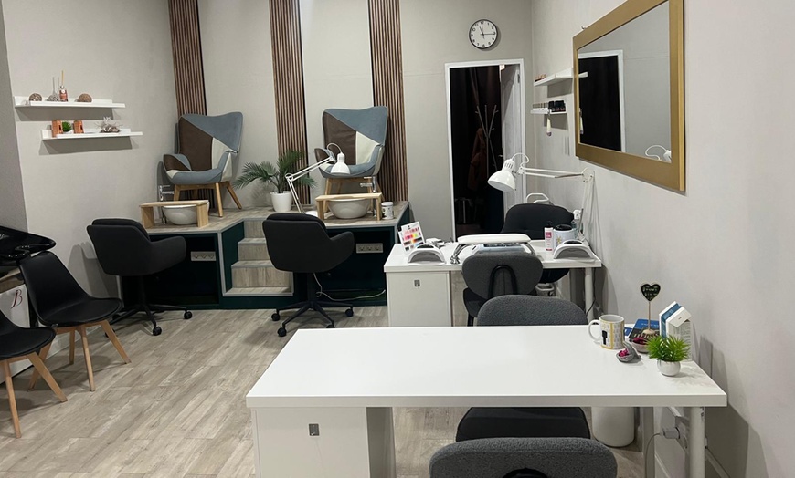 Image 7: Relájate y renueva tu energía con masajes de 30, 45 o 60 minutos