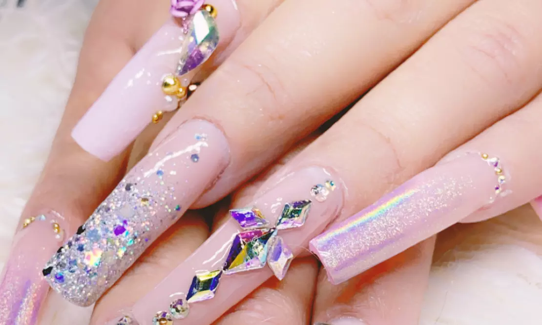 Vernis semi-permanent sur mains et/ou pieds, option beauté des mains