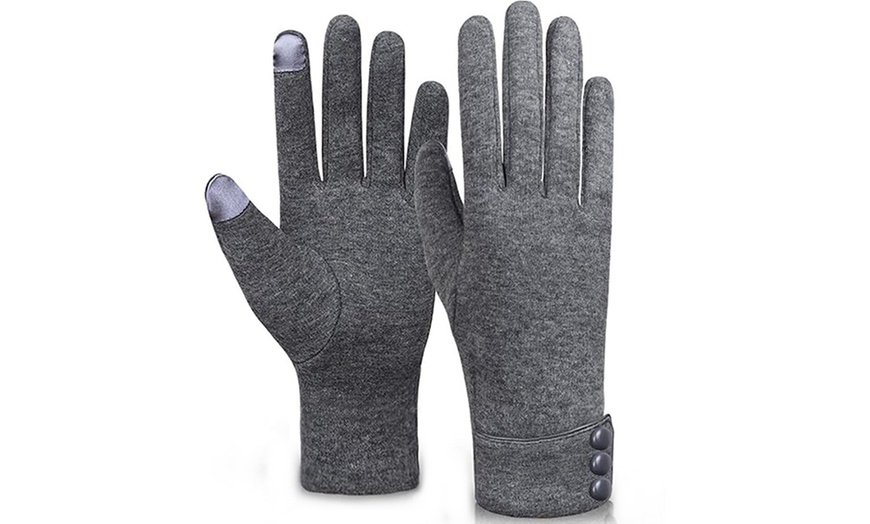 Image 4: Womens Touchscreen Gloves with Button Details