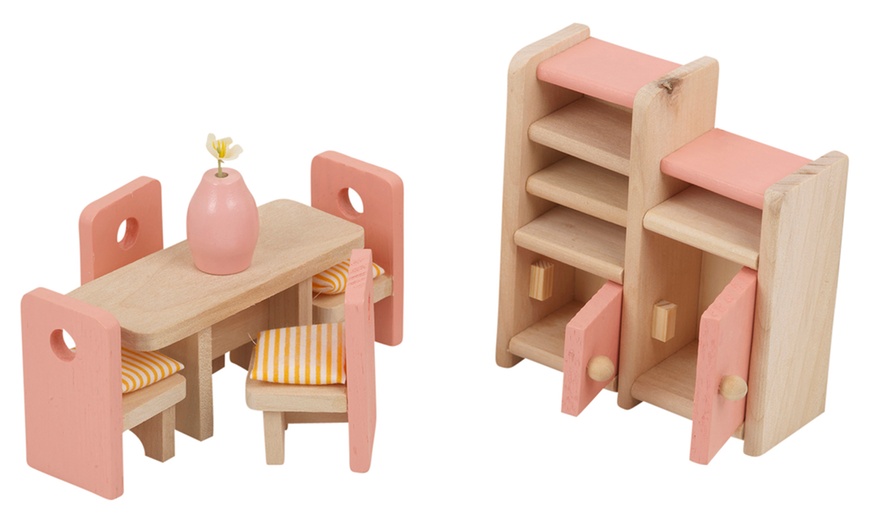 Image 5: Six Dollhouse Furniture Sets