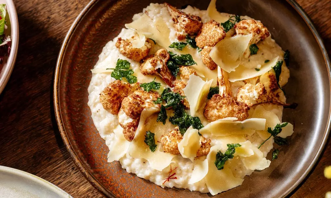 Gourmet Feast for Two: 2/3 Courses with a Bottle of Wine or 4 Beers